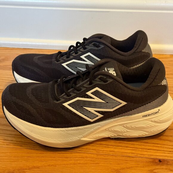 Women New Balance Women\'s Fresh Foam X 880 V15, 7 WIDE